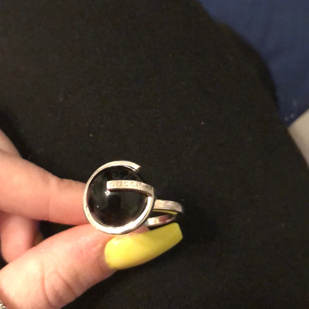 Gucci ring